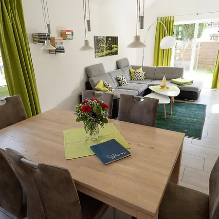 Ferienhaus 度假居 *